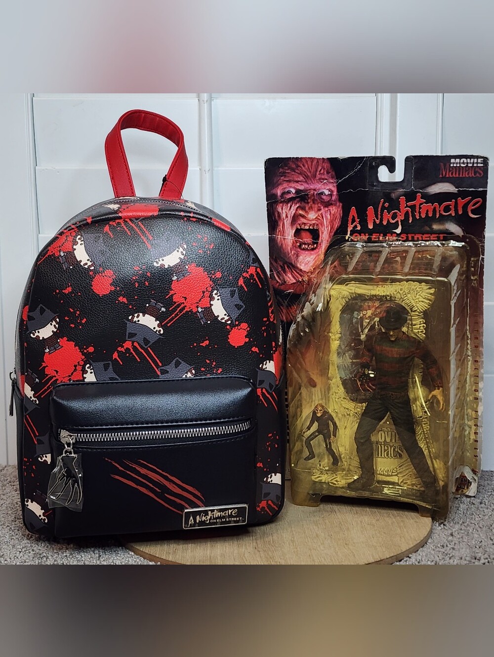 New Nightmare On Elm Street Backpack & Freddy Krueger Movie Maniacs Bundle